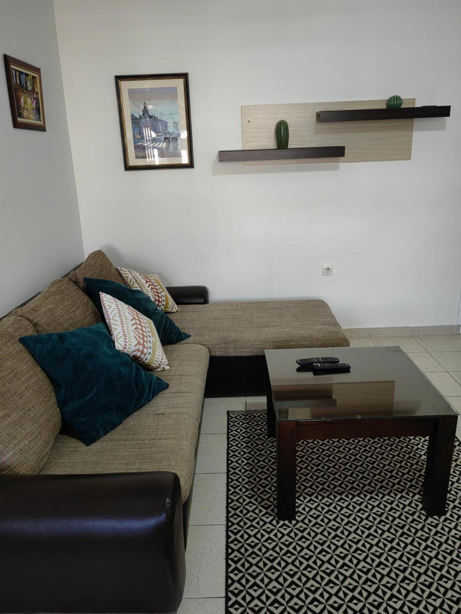 Orient Apartman Sremska Kamenica Εξωτερικό φωτογραφία